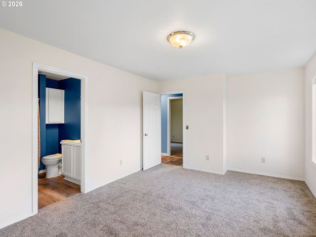 3220 MIDWAY Rd, Hood River, OR 97031