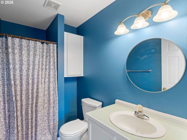 3220 MIDWAY Rd, Hood River, OR 97031