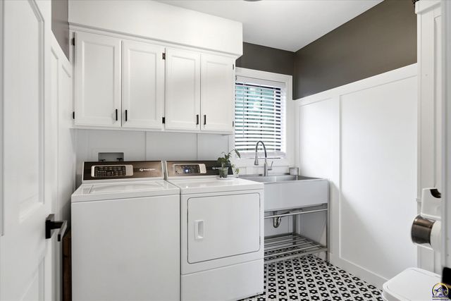 7536 SW Blue Inn PL, Topeka, KS 66614
