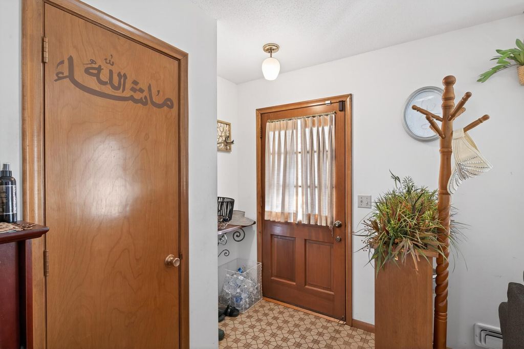 7398 Tempo Terrace NE, Fridley, MN 55432 — photo 2