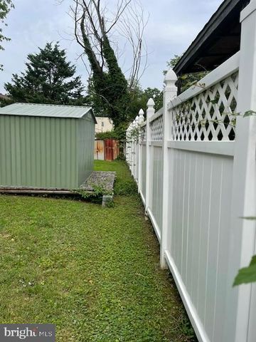 6813 10TH AVE, Takoma Park, MD 20912