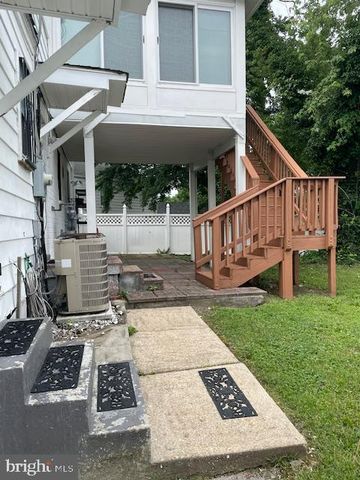 6813 10TH AVE, Takoma Park, MD 20912