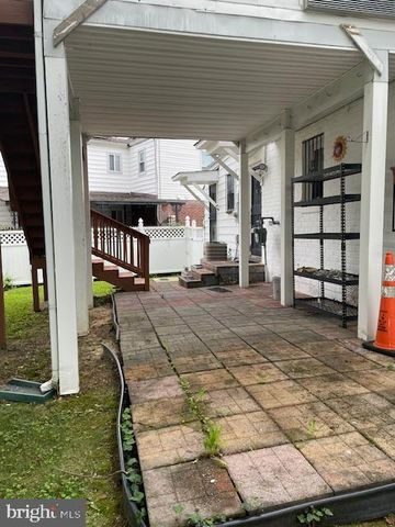 6813 10TH AVE, Takoma Park, MD 20912