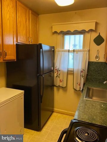 6813 10TH AVE, Takoma Park, MD 20912