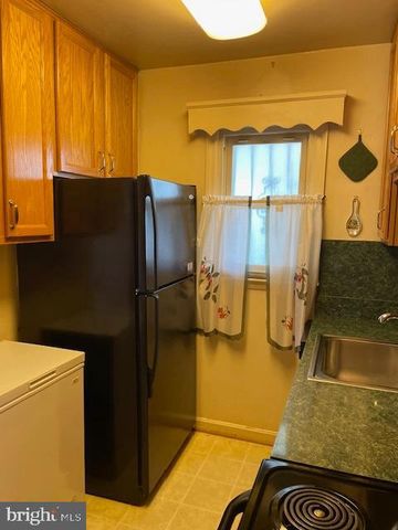 6813 10TH AVE, Takoma Park, MD 20912