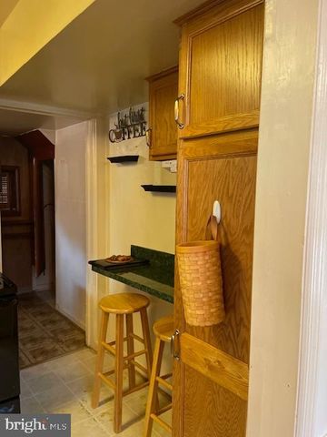 6813 10TH AVE, Takoma Park, MD 20912