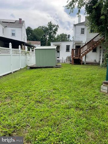 6813 10TH AVE, Takoma Park, MD 20912