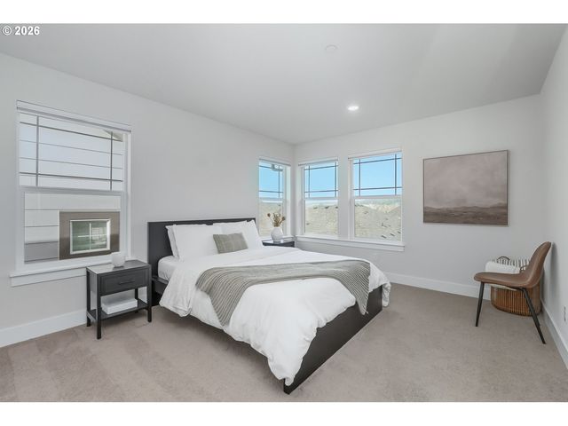 16609 Sw BOTANY BAY Ln, Portland, OR 97224