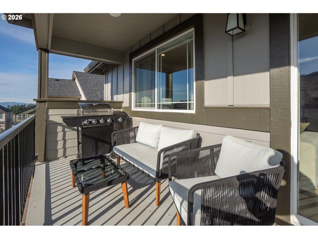 16609 Sw BOTANY BAY Ln, Portland, OR 97224