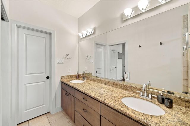 2422 Navigation Boulevard F, Houston, TX 77003