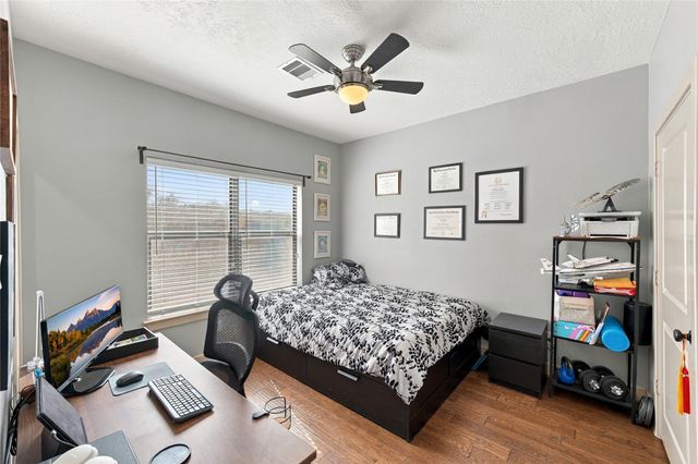 2422 Navigation Boulevard F, Houston, TX 77003