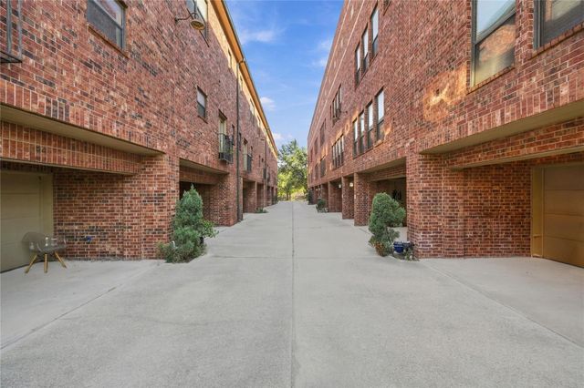 2422 Navigation Boulevard F, Houston, TX 77003