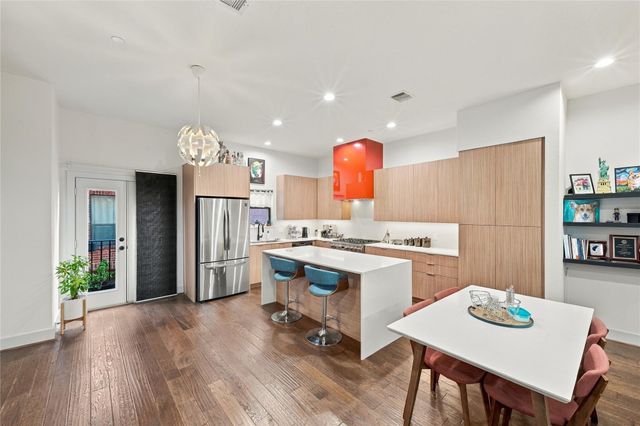 2422 Navigation Boulevard F, Houston, TX 77003