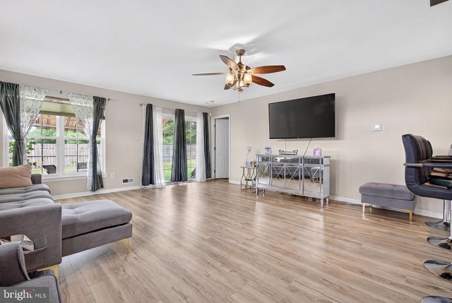 4511 SHAPLEY CT, Pennsauken, NJ 08109