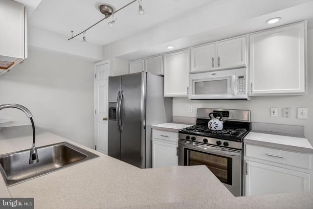 4511 SHAPLEY CT, Pennsauken, NJ 08109