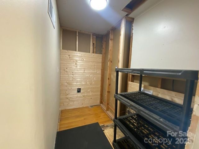 622 S Carolina Avenue, Statesville, NC 28677