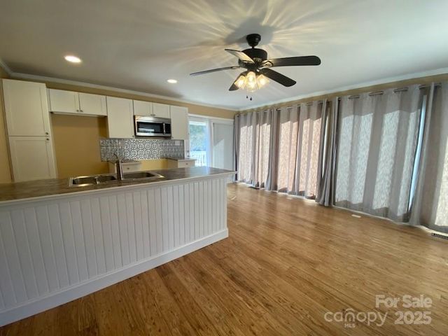 622 S Carolina Avenue, Statesville, NC 28677