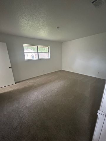 1018 Clark, Mexia, TX 76667