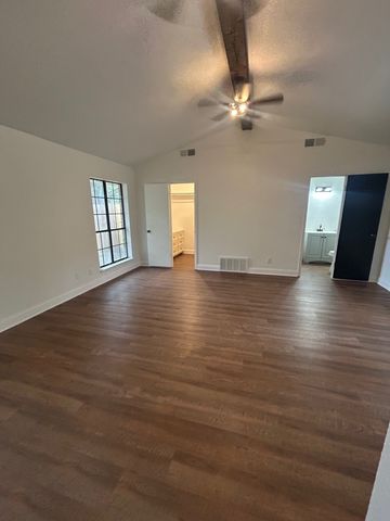 1018 Clark, Mexia, TX 76667