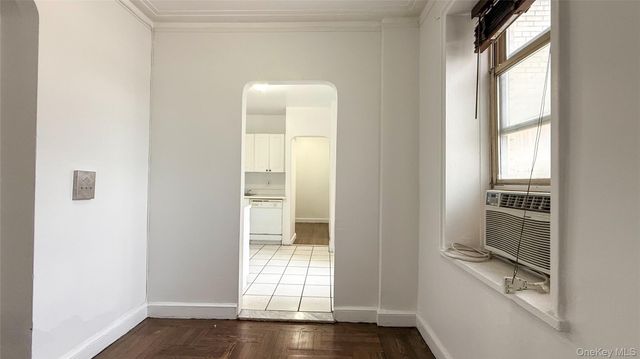 2190 Boston Road 3B, Bronx, NY 10462