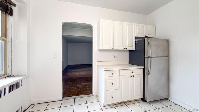 2190 Boston Road 3B, Bronx, NY 10462