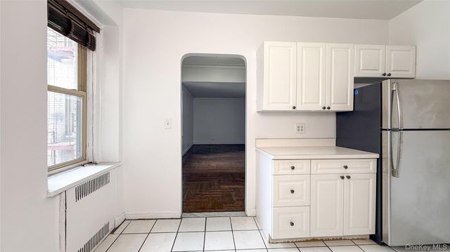 2190 Boston Road 3B, Bronx, NY 10462