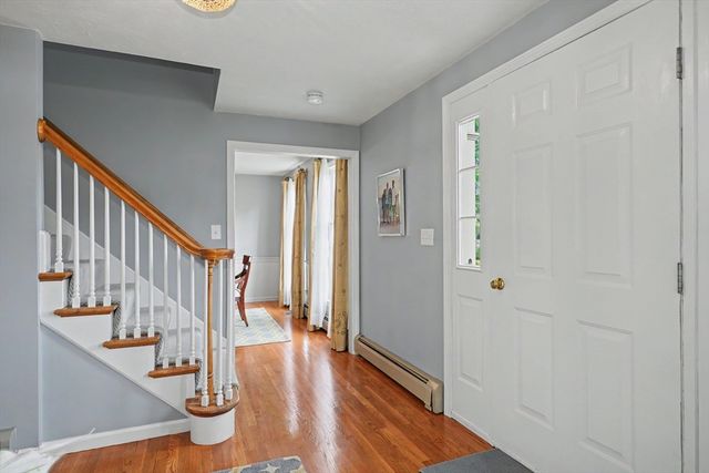 15 Lanthorn Rd, Northborough, MA 01532