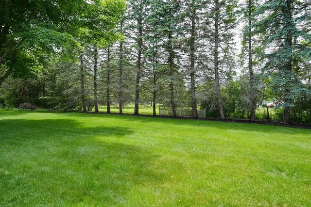 15 Lanthorn Rd, Northborough, MA 01532