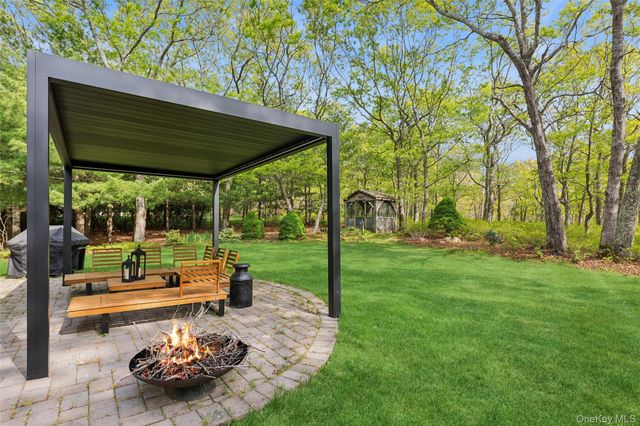 2 Red Creek Circle, Hampton Bays, NY 11946