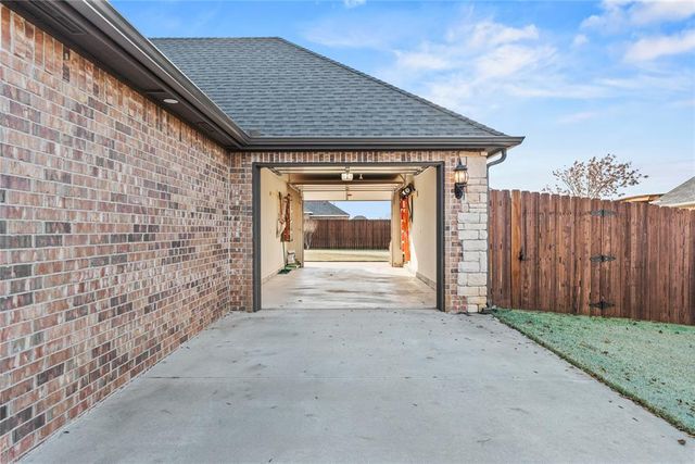 1441 Antler Ridge Road, Tuttle, OK 73089