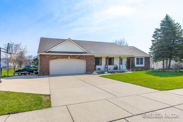 7422 Whistlevale Drive SW, Byron Center, MI 49315