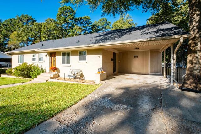 208 S. Ridge Road, Little Rock, AR 72207