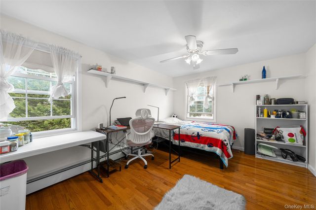 3 Split Rail Lane, East Setauket, NY 11733