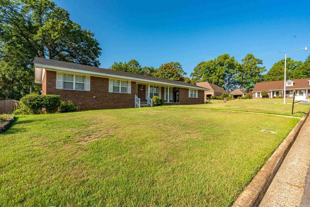 2717 Lynwood Drive, Arkadelphia, AR 71923