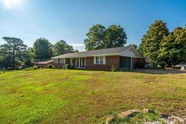 2717 Lynwood Drive, Arkadelphia, AR 71923