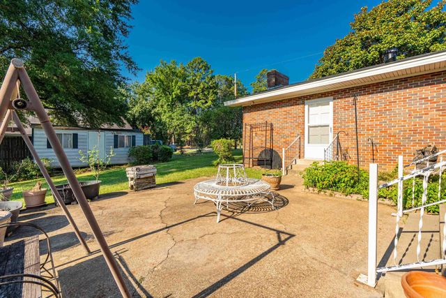 2717 Lynwood Drive, Arkadelphia, AR 71923