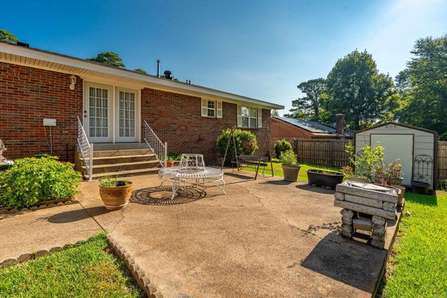 2717 Lynwood Drive, Arkadelphia, AR 71923