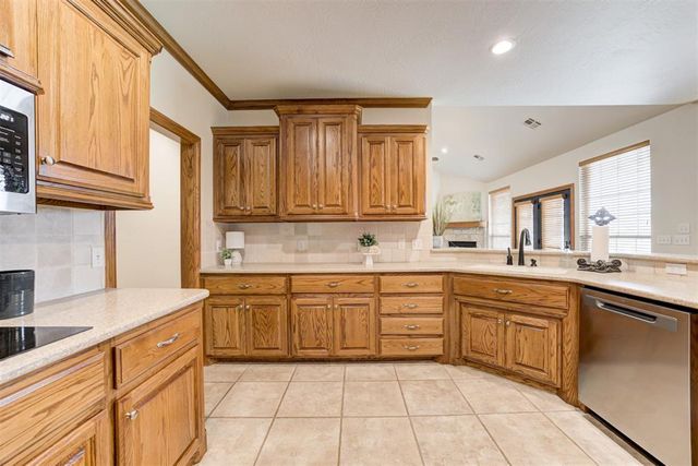 336 NE Angela Circle, Piedmont, OK 73078