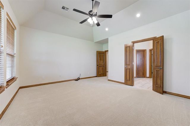 336 NE Angela Circle, Piedmont, OK 73078