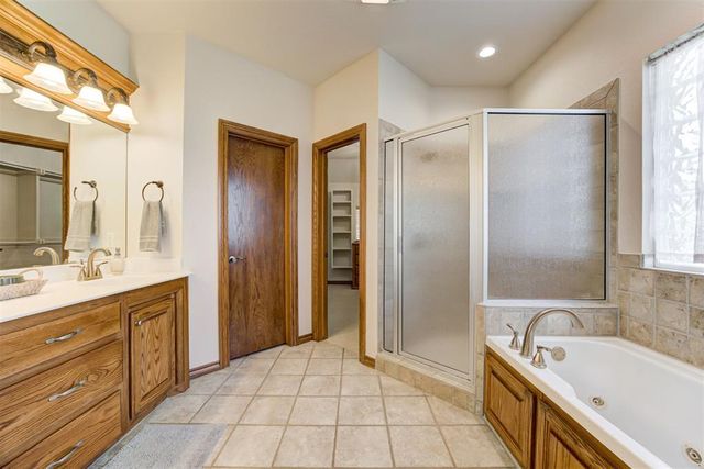 336 NE Angela Circle, Piedmont, OK 73078