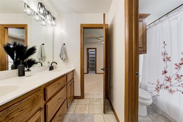 336 NE Angela Circle, Piedmont, OK 73078