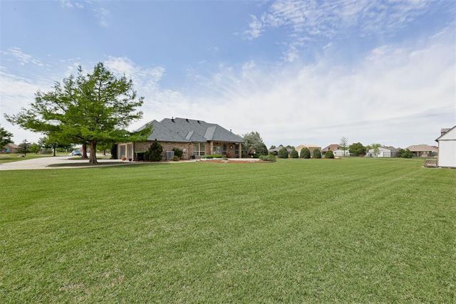 336 NE Angela Circle, Piedmont, OK 73078