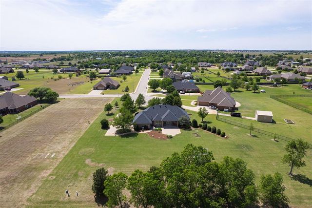 336 NE Angela Circle, Piedmont, OK 73078