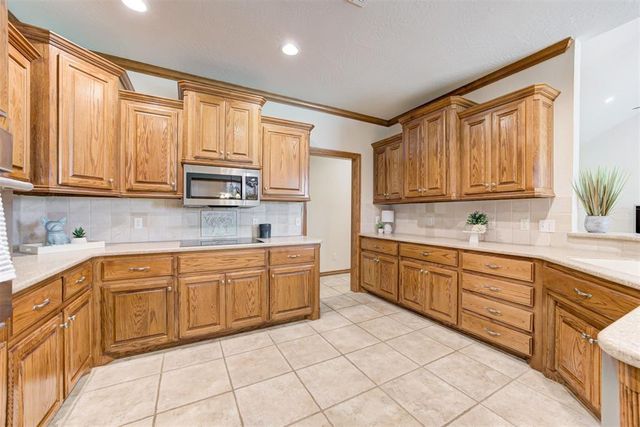 336 NE Angela Circle, Piedmont, OK 73078