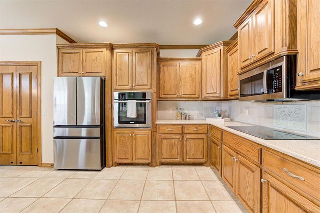 336 NE Angela Circle, Piedmont, OK 73078