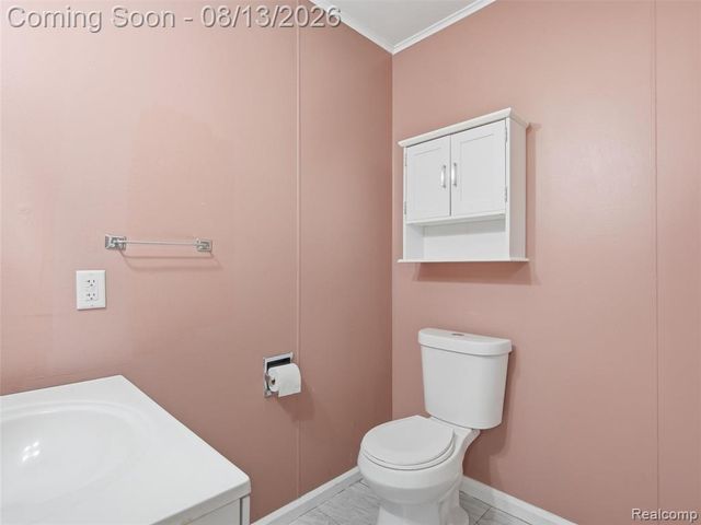 1105 Whiting Street, Saint Clair, MI 48079