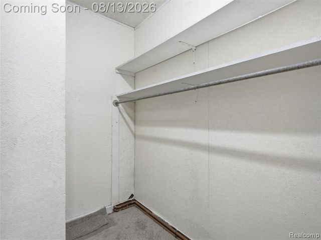 1105 Whiting Street, Saint Clair, MI 48079