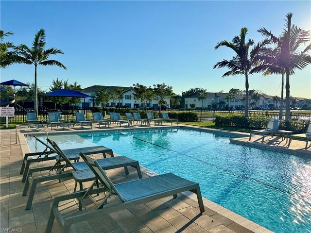 15314 Wildflower CIR, Naples, FL 34119