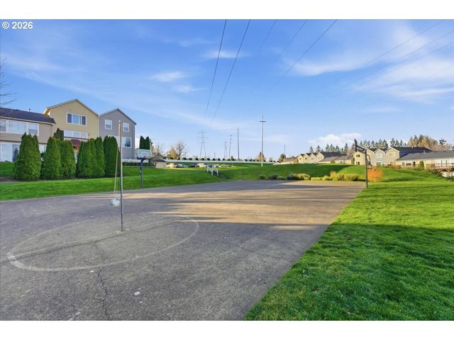 21601 Ne WILLOW GLEN Rd, Fairview, OR 97024