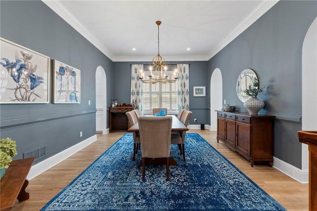 2445 Oostanaula Drive NE, Brookhaven, GA 30319